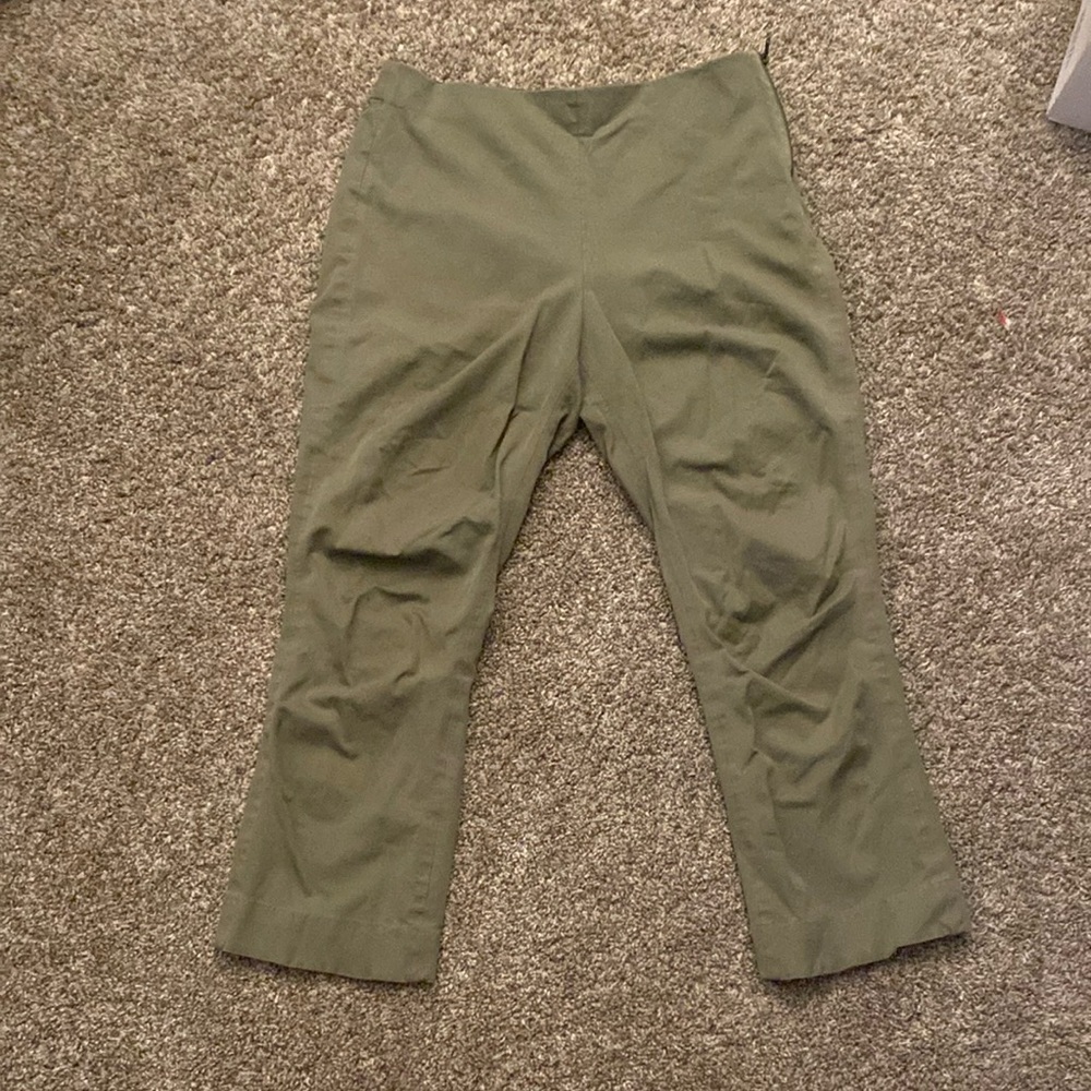 Everlane Classic Khaki Trousers - Picture 5 of 7